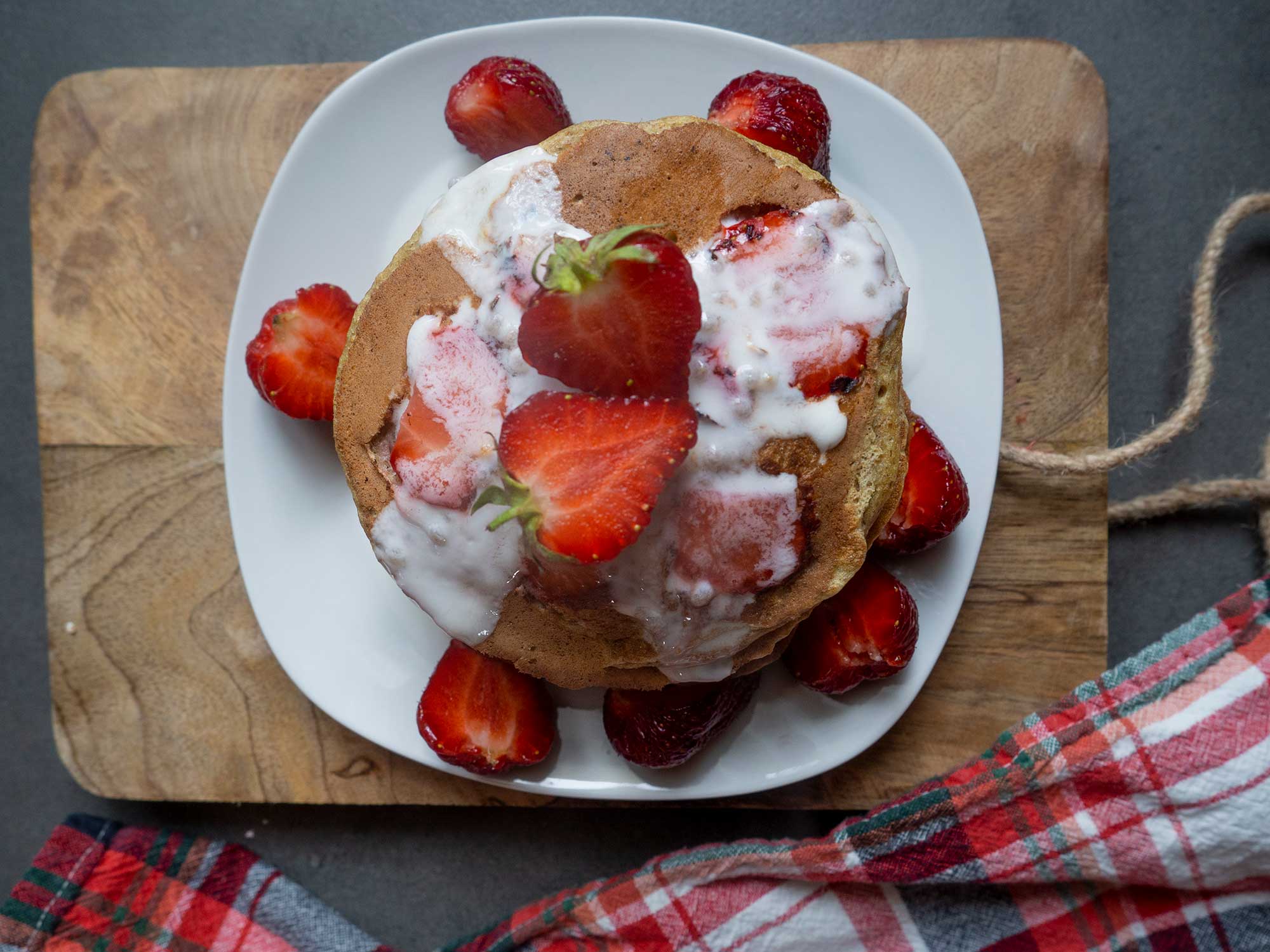 Strawberries Pancakes