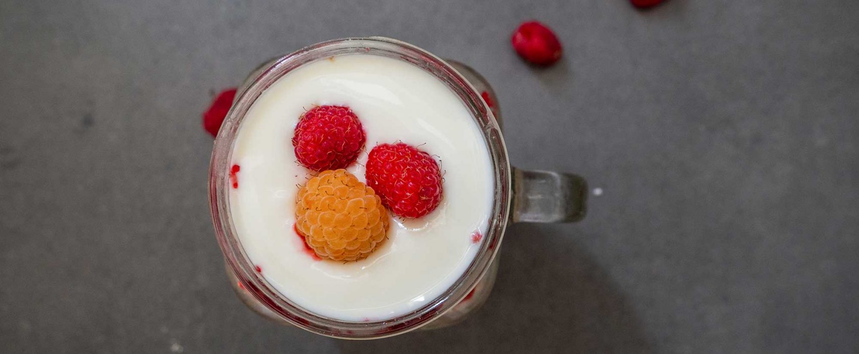 Protein Porridge with Coconut, Raspberry and Chia Seeds