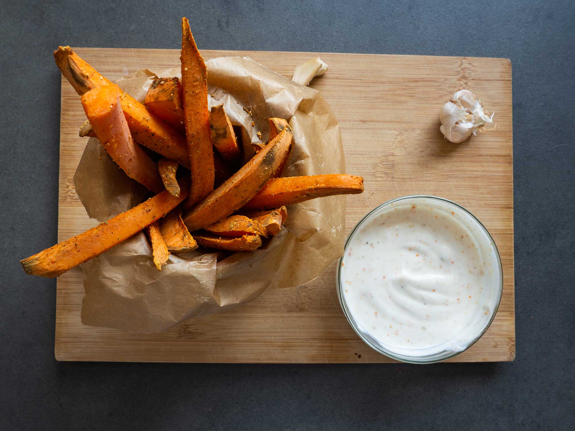 Sweet Potato Fries with Garlic Dip