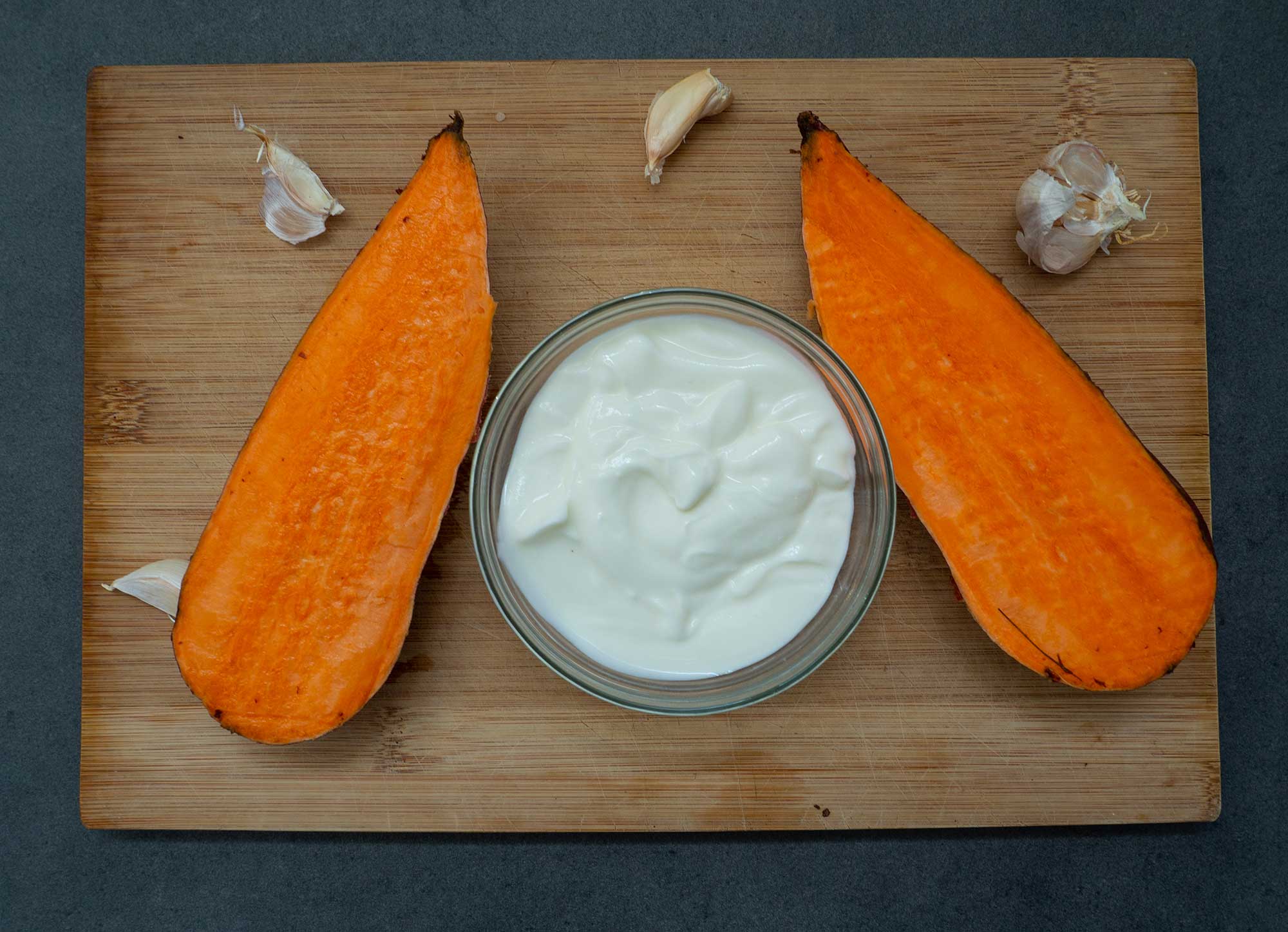 Cuted sweet potato and garlic