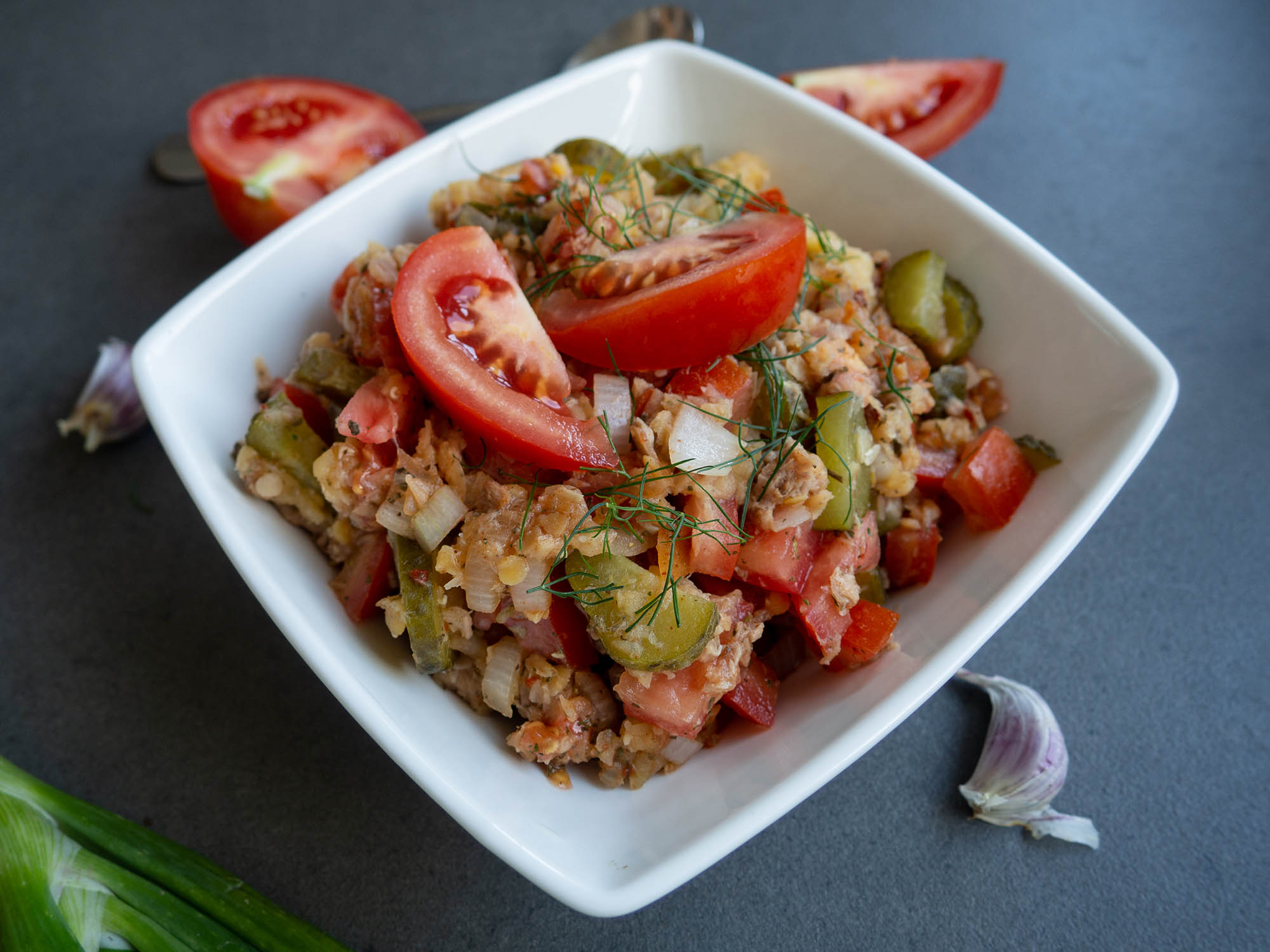 Lentil Salad With Tuna and Tomatoes